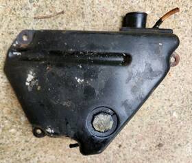 52001-041 Kawasaki Genuine Oem Kd125 Ks125 Ke125 Ke175 Oil Tank