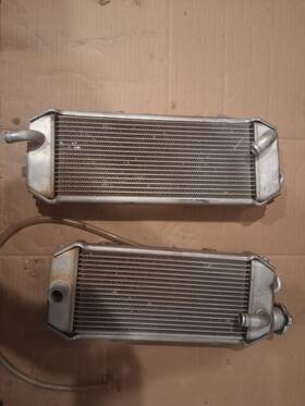 54ref Kawasaki Kxf/rm250 Radatior Like New