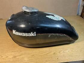51001-114-8gh Kawasaki Original Oe 1979 - 1980 Kz1000b Ltd Oem Fuel Tank With Cap