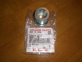92027-1875 Kawasaki Original Oe New Rear Wheel Spacer