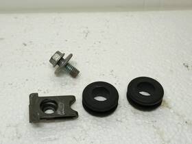 92075-1028 Kawasaki Original Oe Used 1991 Kdx 200 Headlight Shell Grommets And Threaded Sleave 89 90 92