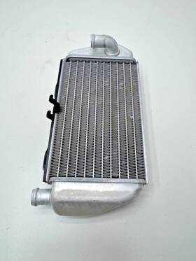 47235007000 Ktm 2024 85sx Oem Left Side Radiator 18-24 Mc Tc 85 Sx