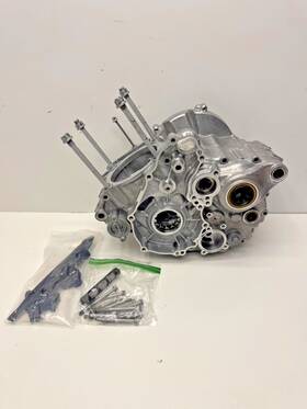 Ktm 79330000144 2022 250sxf Crankcase Bottom End Engine Motor Cases 250 350 Mc Fc Sxf 1