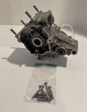 A40030000044 Ktm 2024 50sx Engine Cases Bottom End Crank Case Motor Tc 50 Mc Sx Oem 24 25