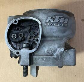 Fp5448 Ktm 2001 250 Sx Exc Oem Cylinder Jug Core Parts Or Repair