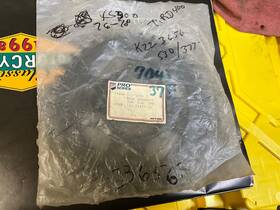1j3-25437-20 Lemans K22-3656 Nos Rear Sprocket Yam 530 37t Oem 76-78 Xs500 79 Rd400