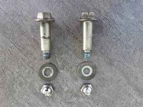 62313-48e00 Marauder 97-04 Suzuki Vz800 Marauder. Used Oem Rear Shock Lower Bolt With Nut Set