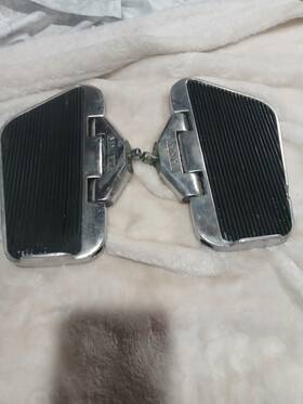 1063602 Markland Motorcycle Floorboards Polished Aluminum