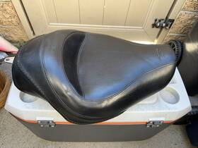 6xls7dv Mustang 76153 Harley Davidson Sportster Xl 04-07 Seat Saddle 76159