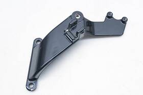 5132660-067 Polaris Oem Victory Black Front Right Footrest Bracket