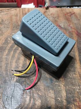 75676387678687 Razor 700r Rear Foot Switch Assembly For The Raptor Quad Runner
