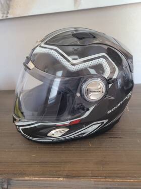 05-028-12-07 Scorpion Nos Exo Apollo Full Face Helmet Exo-1000 Size M Read