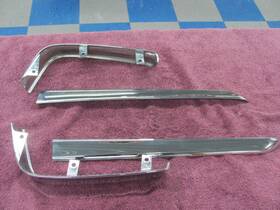 52-646 Show Chrome Accessories Honda Goldwing Gl-1800 2001-2010 Lower Saddlebag Dam Spoiler