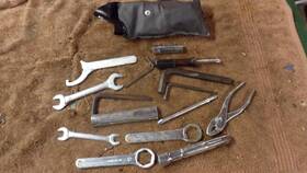 09800-21055 Suzuki 2004-20 Vz800 Boulevard C90 C50 Tools Tool Kit Pouch 08 09 07 Oem Nice