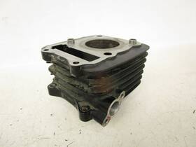 11210-05240 Suzuki 87 Dr 100 Cylinder Jug 51mm Needs Bored 1987-1989
