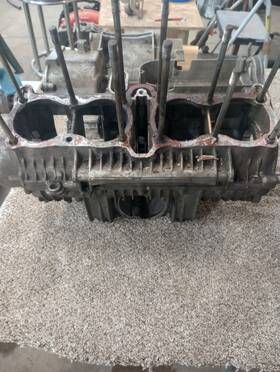 11300-49810 Suzuki Gs1000 Engine Cases