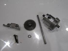 16400-32c00 Suzuki 1991-1993 Bandit Gsf400 Engine Oil Pump