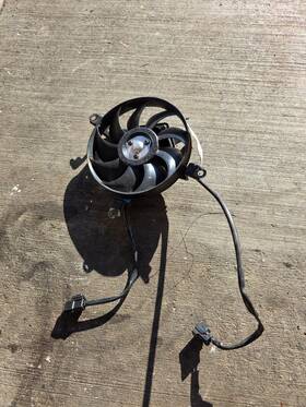 17800-06g00 Suzuki 02-06 2006 V Storm Dl1000 Radiator Fan Cooling Engine