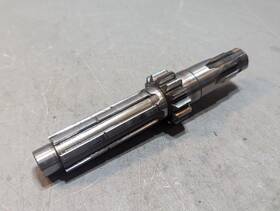 24131-05d00 Suzuki Rmx250 Transmission Counter Shaft Input 1989-1992