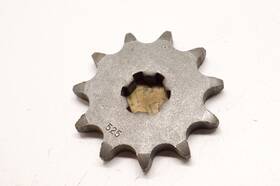 27511-50760 Suzuki 11t Sprocket