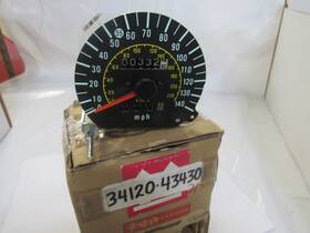 34120-43430 Suzuki Oem 1983 Gsx550e Speedometer
