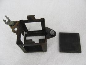4154025000 Suzuki 1972 Ts90 Battery Box/tray Holder With Cushion - Oem #4154025000