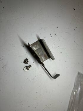 41550-26000 Suzuki Ts75 Tool Kit Bracket/holder