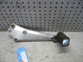 43700-34500 Suzuki 1983 83 Gs450 Gs450l Rear Left Passenger Footpeg Bracket Oem