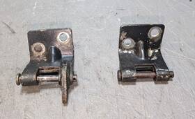 Ts90 Suzuki 4510025000403 Tc90 Seat Hinge Bracket Mount Pins