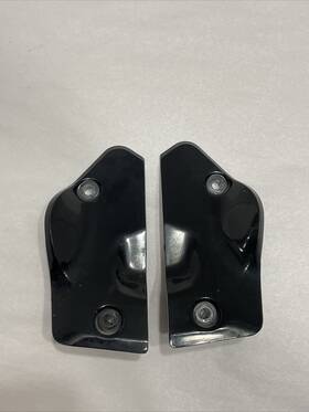 51886-34400 Suzuki 51876-34400 1982 Gs550 Frame Head Neck Cover Cable Guide Oem Motorcycle