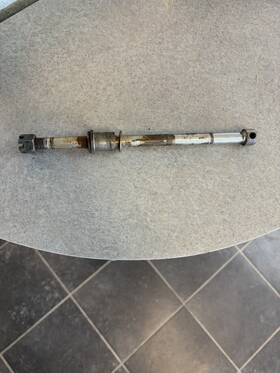 54711-16504 Suzuki 54711-16503 71 - 83 Sp125 Tm400 Ts 100/125/185 Front Axle Oem