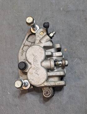 59300-13e01-999 Suzuki Dr350se Drz400s Dr650se Oem Front Brake Caliper