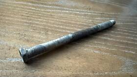 6121114600 Suzuki Rm 250. 1984-85 Real Swing Arm Shaft Dem Pre-owned