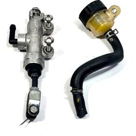 69600-47h10 Suzuki 2011 To 2024 Gsx-r750 Oem Rear Brake Master Cylinder P/n