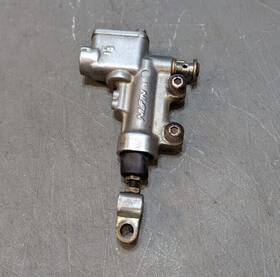 69604-28h00 Suzuki Rmz250 Rmz450 Oem Rear Brake Master Cylinder 2008-2013
