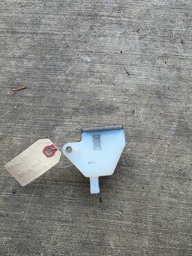 69740-01d02 Suzuki 02-06 2006 V Storm Dl1000 Rear Brake Master Cylinder Reservoir Fluid