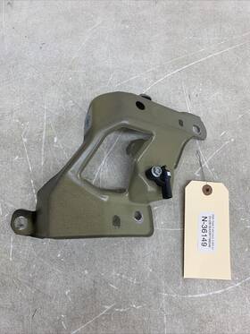1771936-00-c Tesla 2024 3 Highland Front Lh Fender Support Bracket 36149 B82