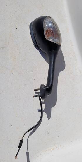 001025 Toyo Black Right Side Mirror Assembly Suzuki Gsxr 600 750 Oem Turn Signal