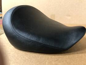 2300996 Triumph 12 Thunderbird Storm 1600-1700 Seat