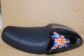 2301938 Triumph Make Offer Seat