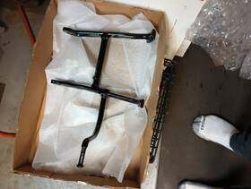 82-5932 Triumph 67-68 650 Center Stand