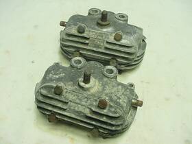 71-2351 Triumph Bsa 71-2350 650 1972 Rocker Box Set Part # With Rockers And Shafts G