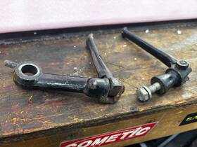 82-6953 Triumph F6953 Vintage T100 Right And Left Folding Foot Peg Rest