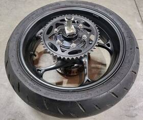 T2010938 Triumph Street Triple 765 Rs R S Rear Wheel Rim 2017-2024 Oem With Tire