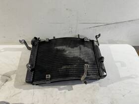 T2100166 Triumph Radiator Street Triple 675 R 07-12