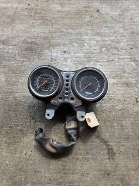 T2501132 Triumph 95-02 2001 Adventurer Speedometer Tachometer Meter Instrument Cluster