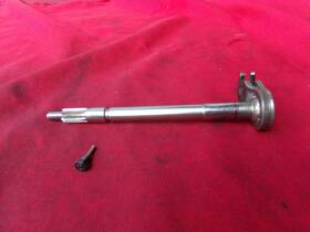 1013770 Victory Vegas V92 Clutch Pinion Arm Actuator 2003 13k Oem Nice
