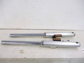 1821191 Victory 02 Deluxe Cruiser 92ci Forks Front Suspension 2002