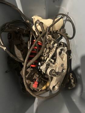 009929202918392919192 Yamaha 009929202918392919192&93 97-07 Yzf 600r Thundercat R6 Parts Lot