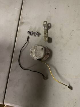 10394832 Yamaha 1978 Dt125 Regulator Unit 443-60 Srs-610